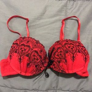 Victoria Secret Push Up Bra 34b
